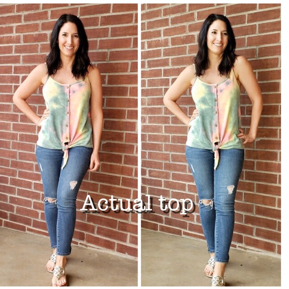 Tie Dye Front Tie Top - Picture 4 of 4